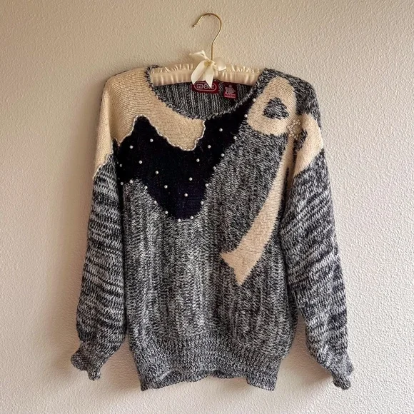 Vintage 1980s Gray Sweater With Bow Trompe L'œil (M/L) - Picture 5 of 10